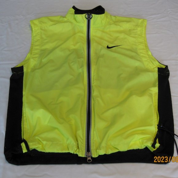 NIKE Running 'Gilet' Vest - M Solar Yellow (Like NEW!!!) 'Unisex' - Picture 2 of 16
